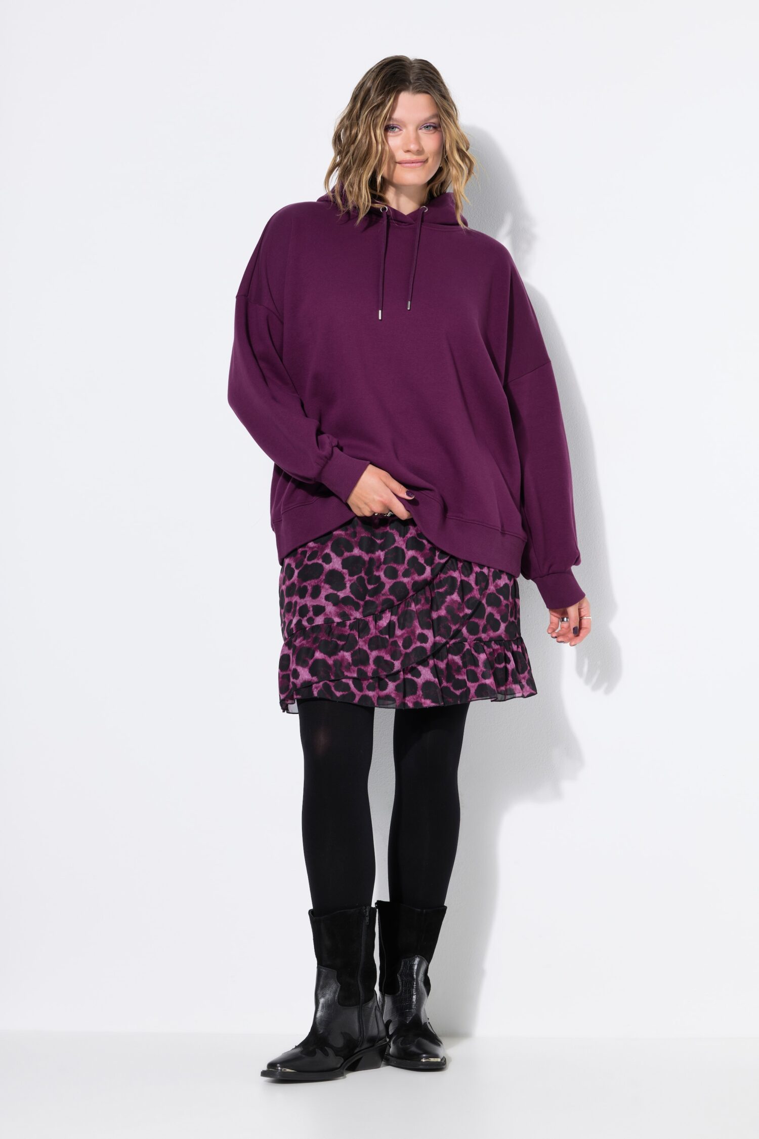 Μπλούζα φούτερ σε cropped oversized με κουκούλα