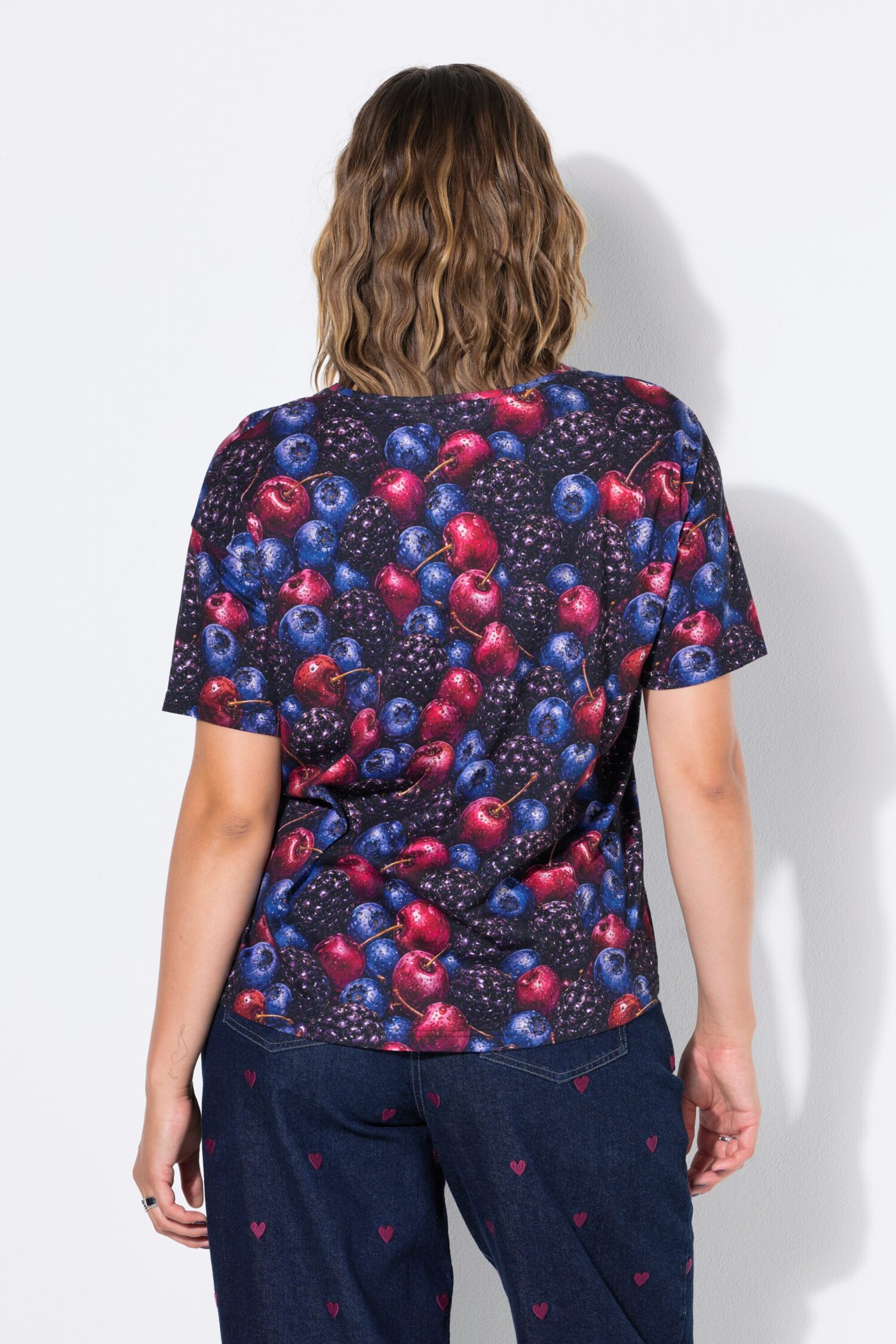 Μπλούζα oversized με berries print