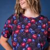 Μπλούζα oversized με berries print
