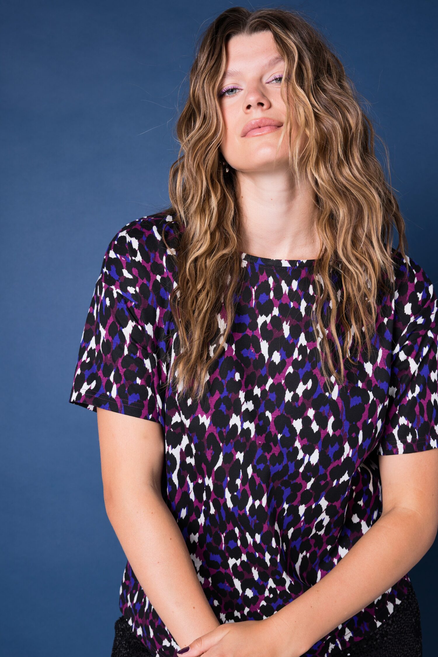 Μπλούζα oversized με λεοπάρ print