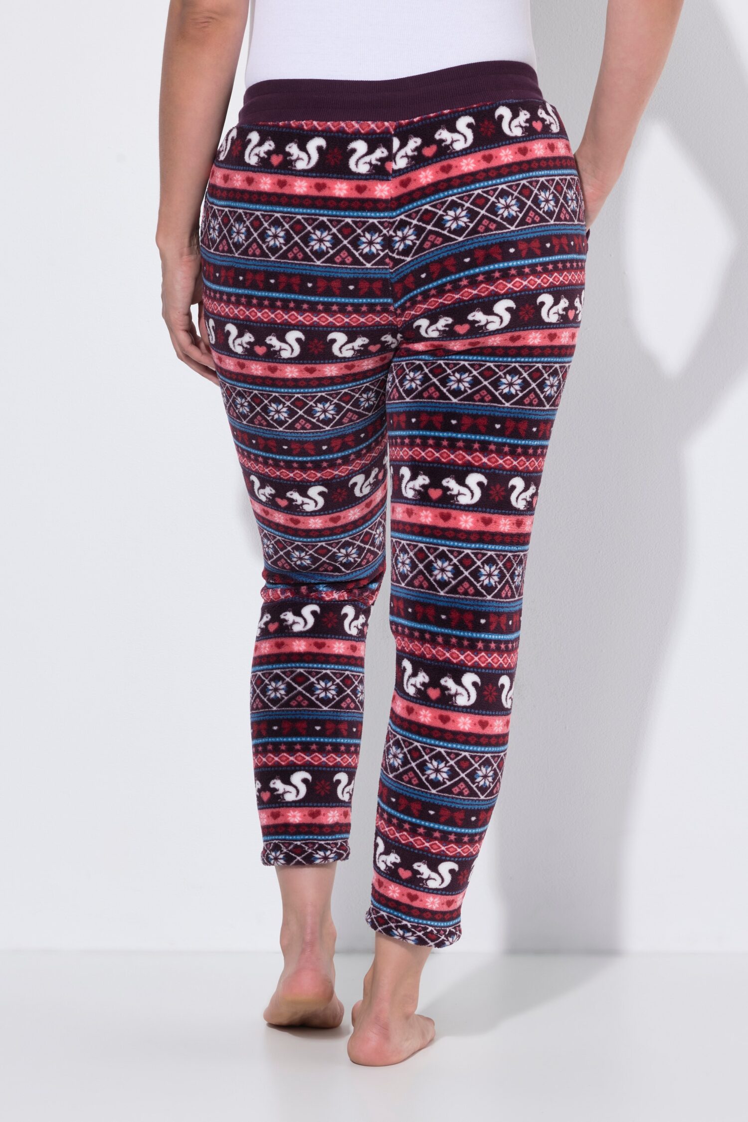 Παντελόνι loungewear σε ίσια γραμμή με norwegian σχέδιο