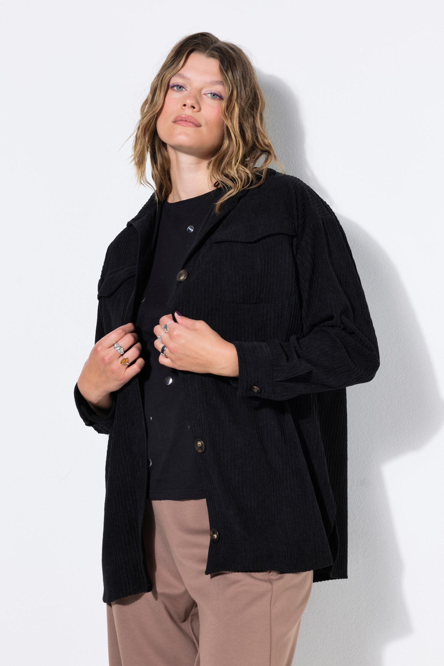 Πουκάμισο oversized, κοτλέ με τσέπες στο στήθος