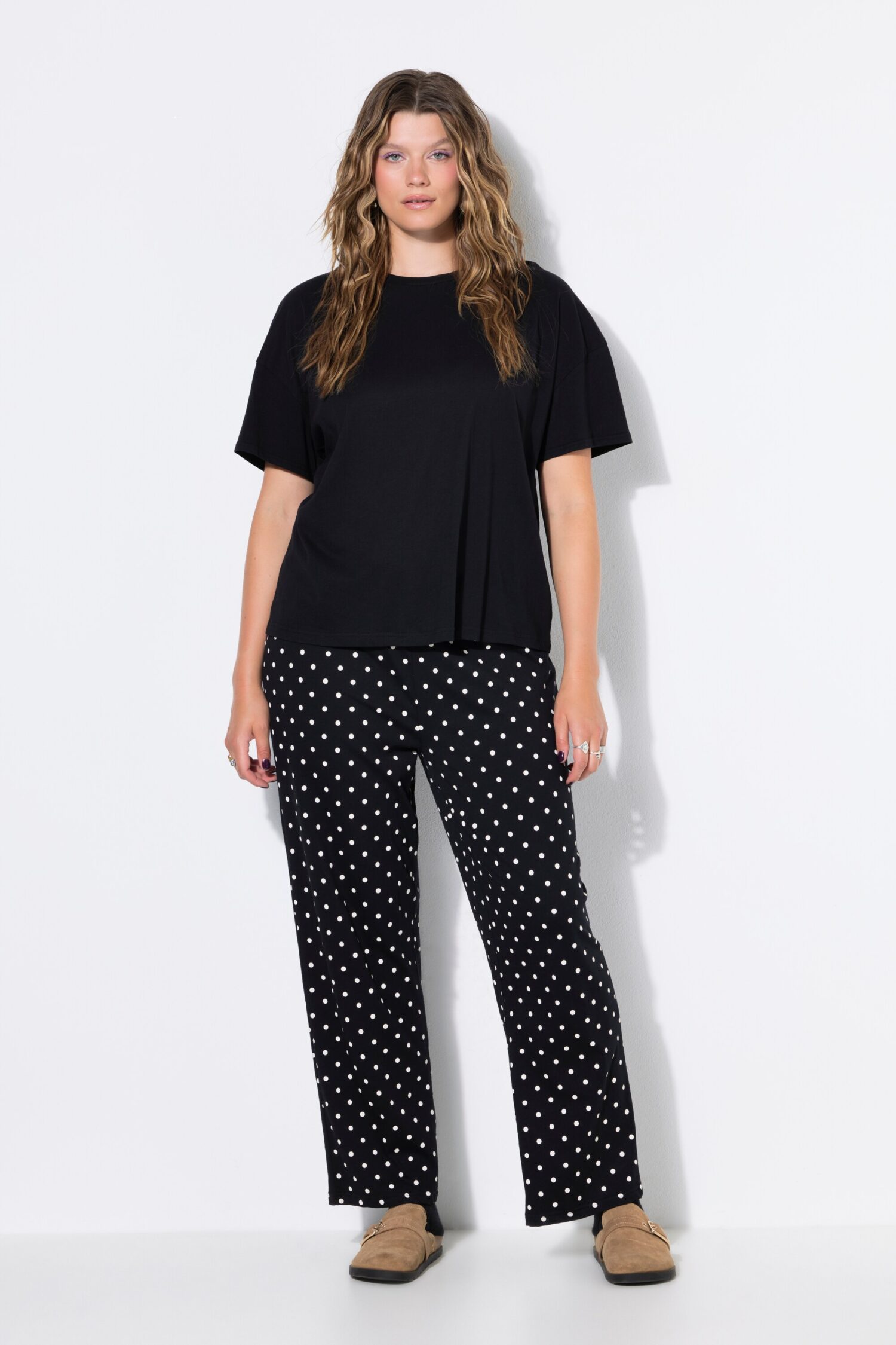 Πυτζάμες σετ oversized με πουά παντελόνι