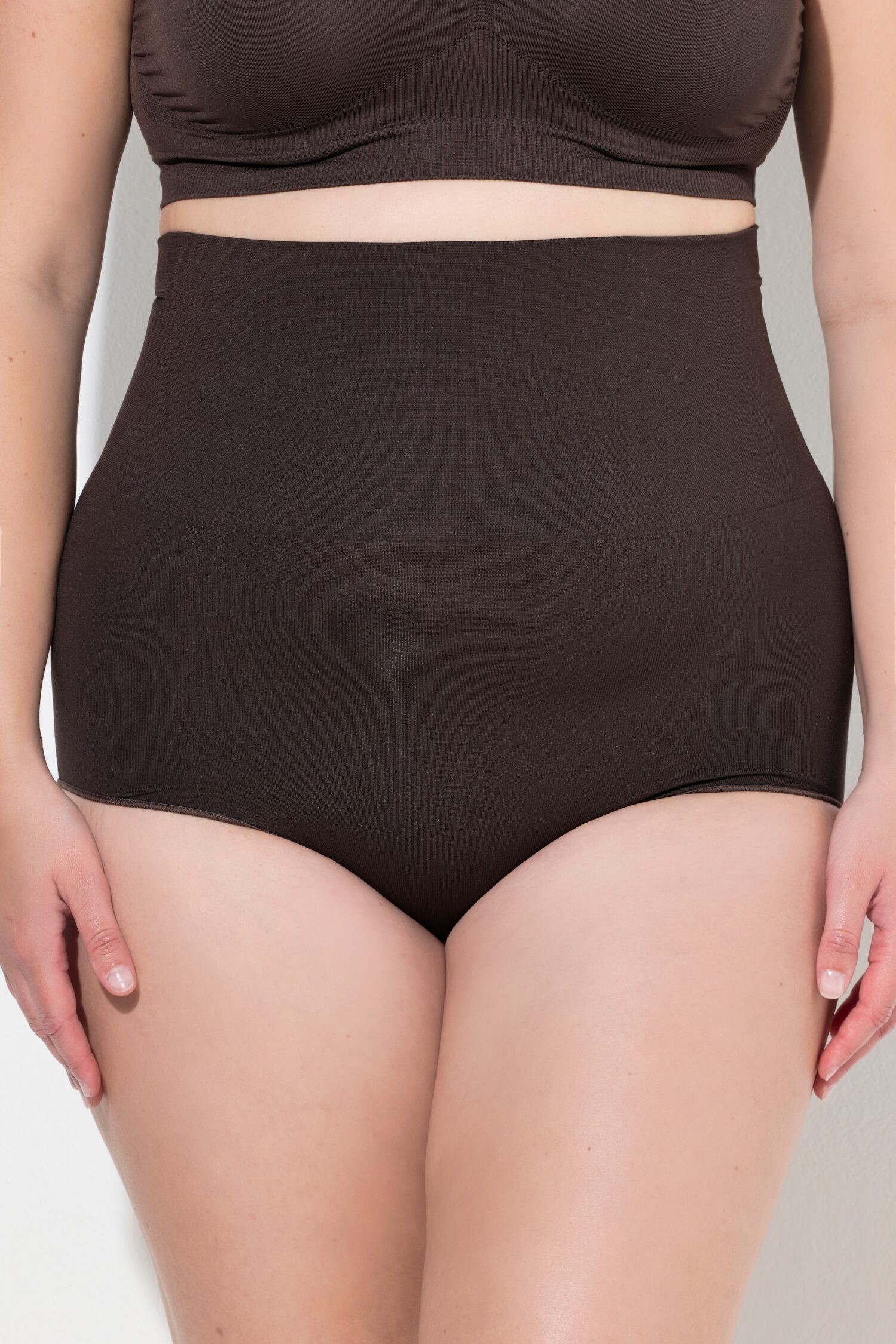 Σλιπ bodyforming ψηλόμεσο