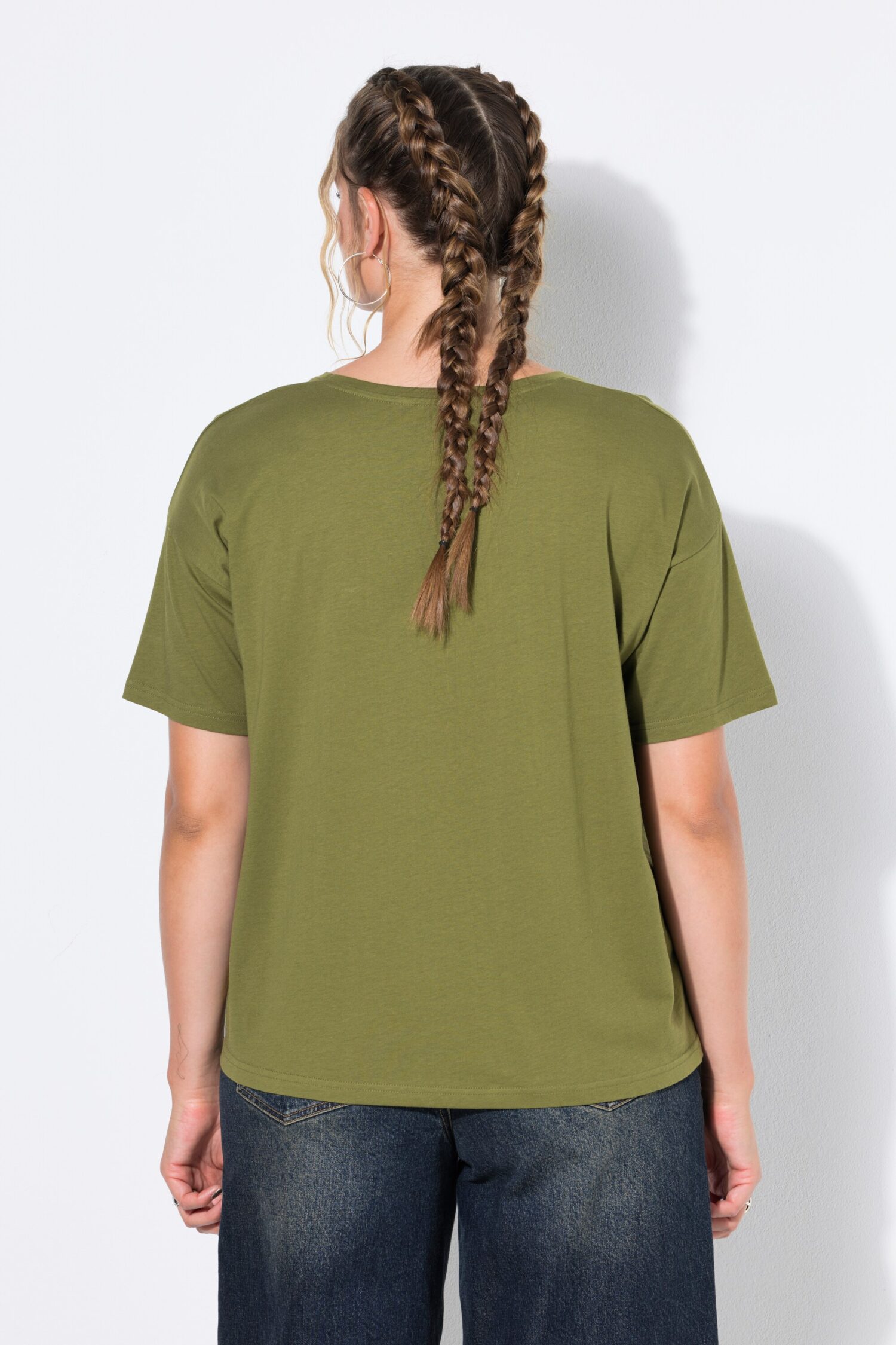 T-shirt basic με χαλαρή εφαρμογή και στρογγυλή λαιμόκοψη