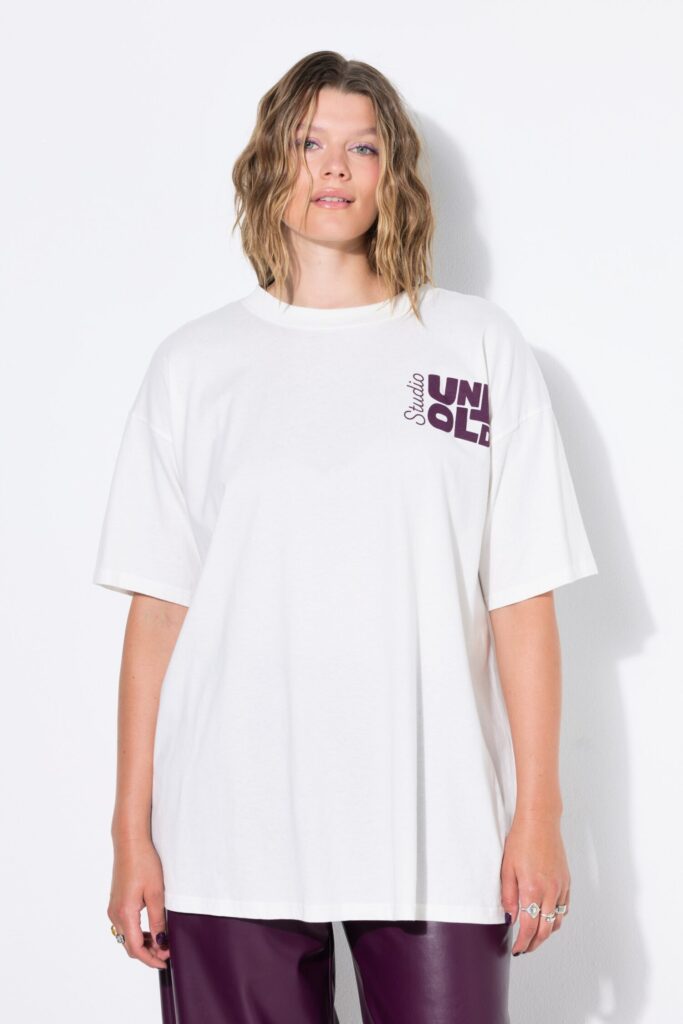 T-shirt oversized με σχέδιο "STUDIO"