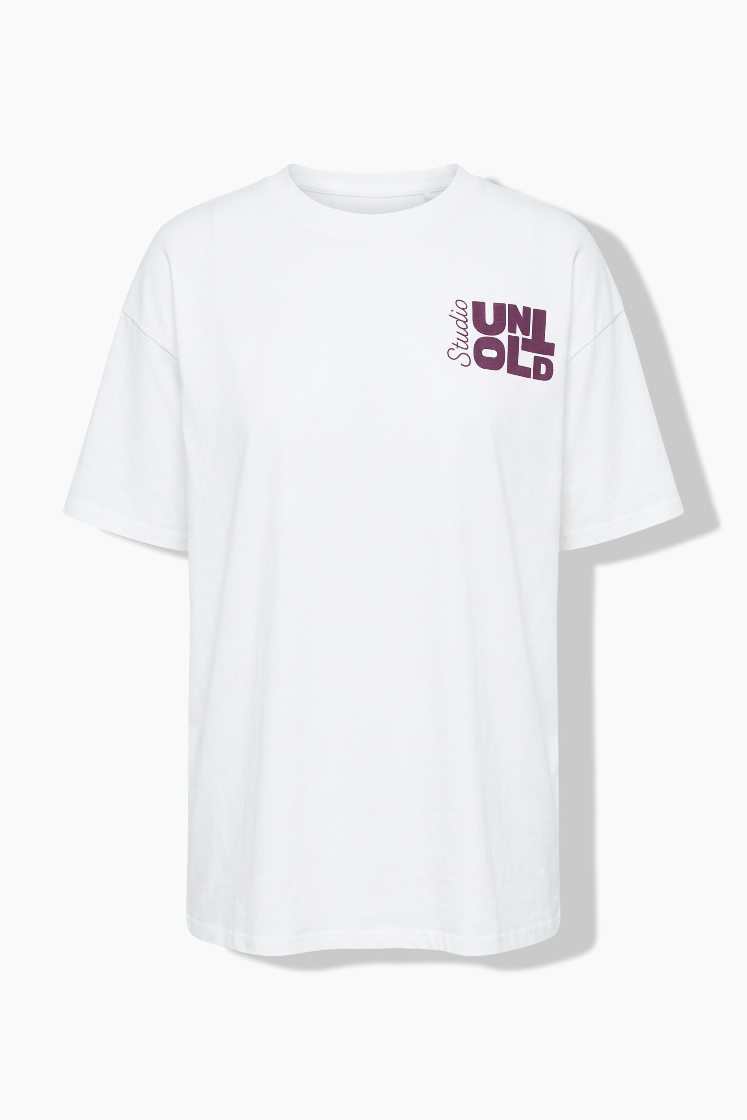T-shirt oversized με σχέδιο "STUDIO"