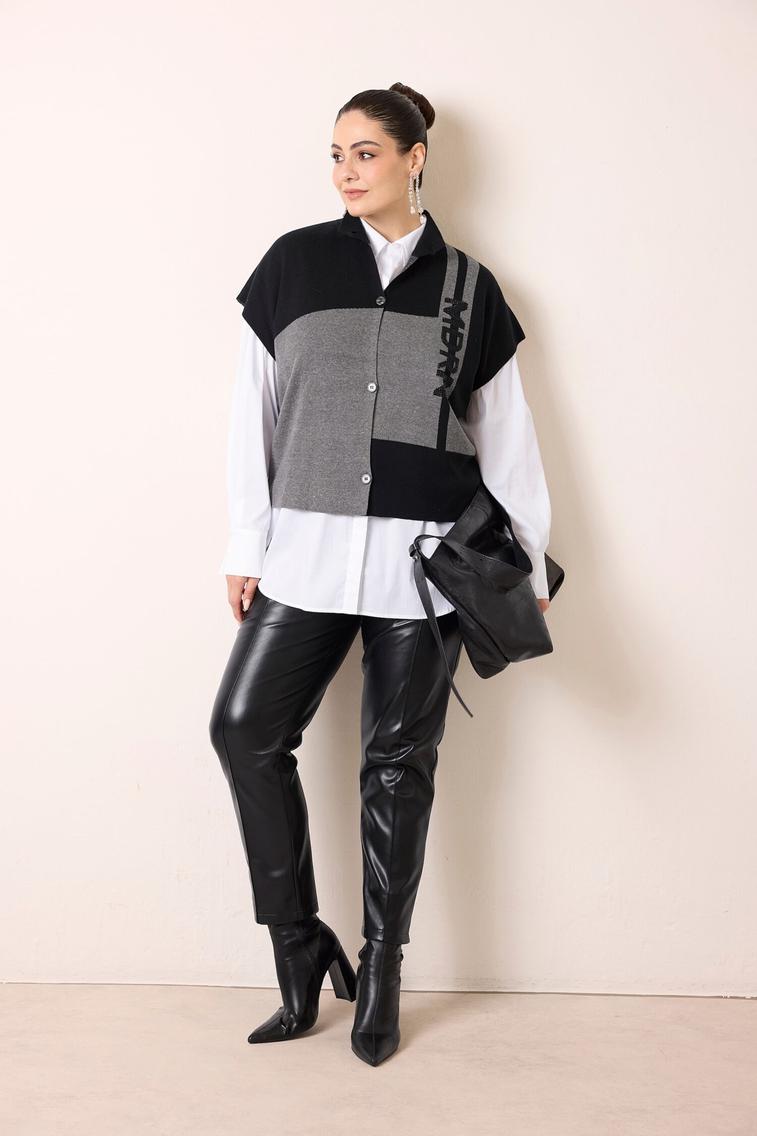 Ζακέτα πλεκτή κοντομάνικη oversized